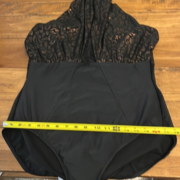 MIRACLESUIT, black and copper color top of suit, - Picture 7 of 9